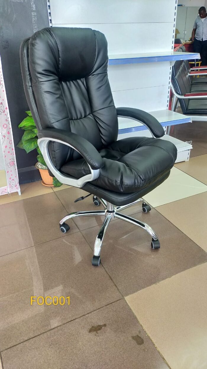 Executive managerial office chair